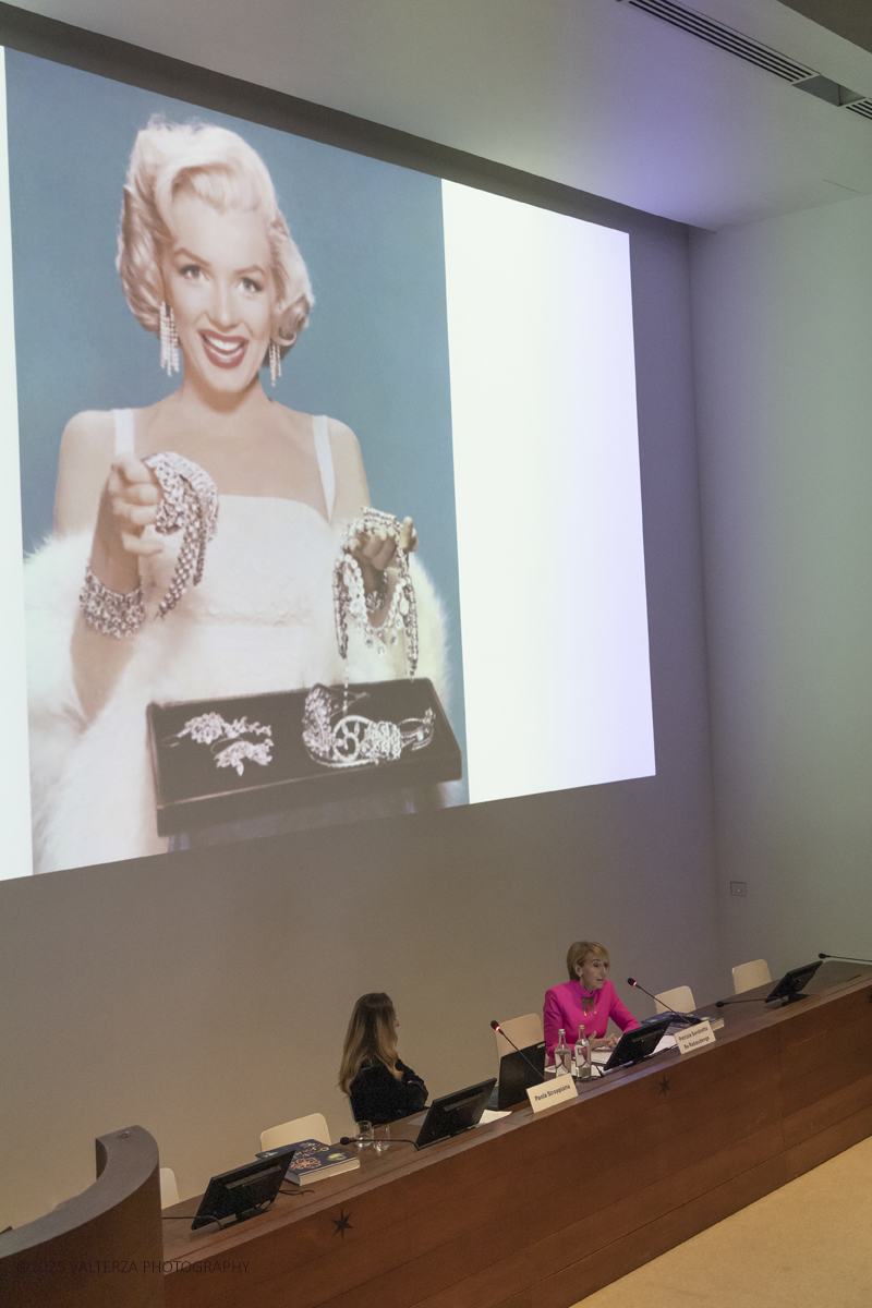 _Z3A5208.jpg - 15/12/2025. Torino. Presentazione del volume Costume Jewelry. The Collection of Patrizia Sandretto Re Rebaudengo edito da TASCHEN. Nella foto un momento della presentazione del libro