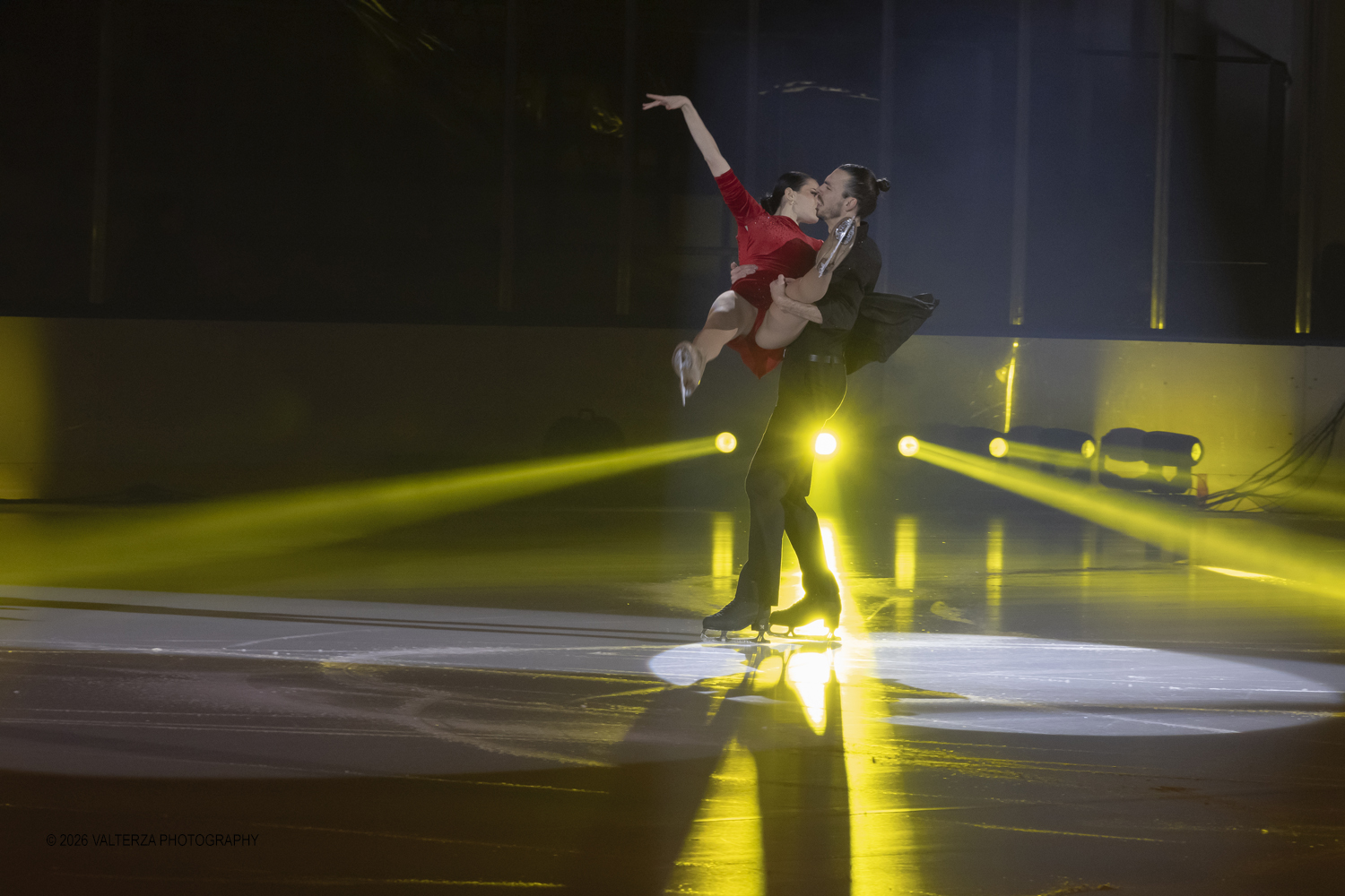 _G5A8100.jpg - 16/01/2026. Torino. " Dreams on Ice" La storia di Dreams on Ice (edizione 2026) Ã¨ concepita come un racconto emozionale  che celebra la fantasia dei bambini. Nella foto esibizione di Lukas Csolley e Jasmine Tessari