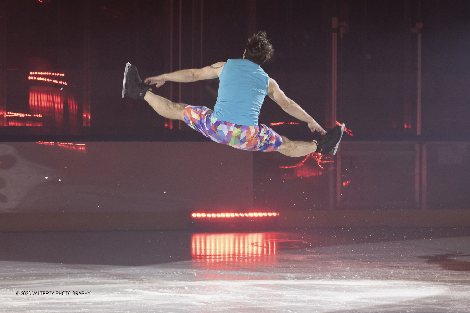 _G5A0557.jpg - 16/01/2026. Torino. " Dreams on Ice" La storia di Dreams on Ice (edizione 2026) Ã¨ concepita come un racconto emozionale che celebra la fantasia dei bambini. Nella foto esibizione di Yannick Ponsero ex pattinatore artistico francese di fama internazionale