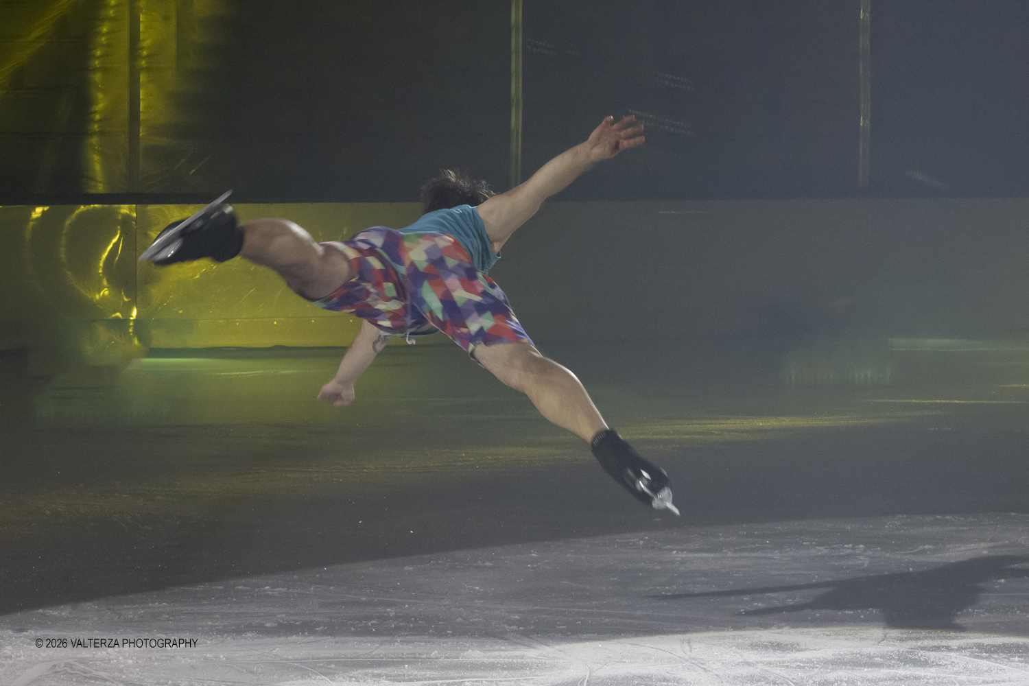 _G5A0774.jpg - 16/01/2026. Torino. " Dreams on Ice" La storia di Dreams on Ice (edizione 2026) Ã¨ concepita come un racconto emozionale che celebra la fantasia dei bambini. Nella foto esibizione di Yannick Ponsero ex pattinatore artistico francese di fama internazionale