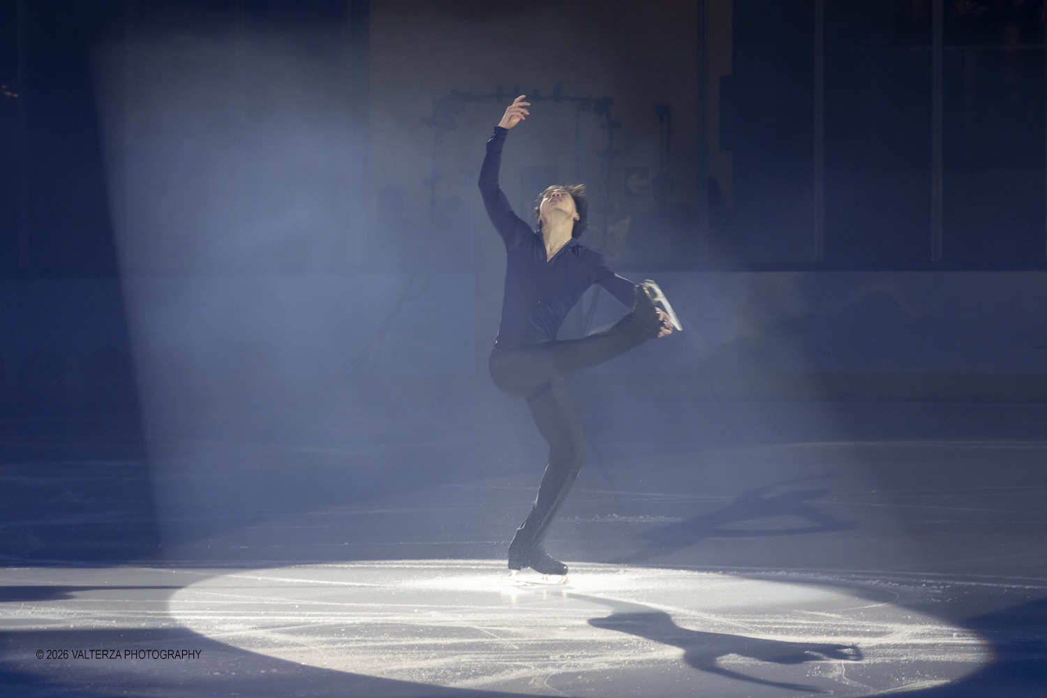 _G5A9681.jpg - 16/01/2026. Torino. " Dreams on Ice" La storia di Dreams on Ice (edizione 2026) Ã¨ concepita come un racconto emozionale che celebra la fantasia dei bambini. Nella foto l'esibizione di Raffaele Zich