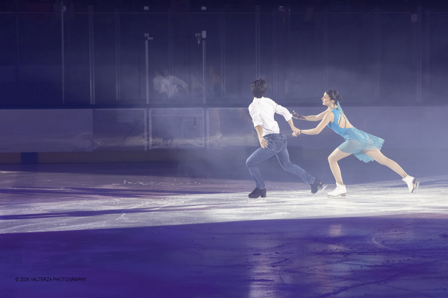 _Z3A2156.jpg - 16/01/2026. Torino. " Dreams on Ice" La storia di Dreams on Ice (edizione 2026) Ã¨ concepita come un racconto emozionale che celebra la fantasia dei bambini. Nella foto esibizione della coppia di pattinaggio artistico formata da Arianna Soldati (14 anni) e Nicholas Tagliabue (19 anni)