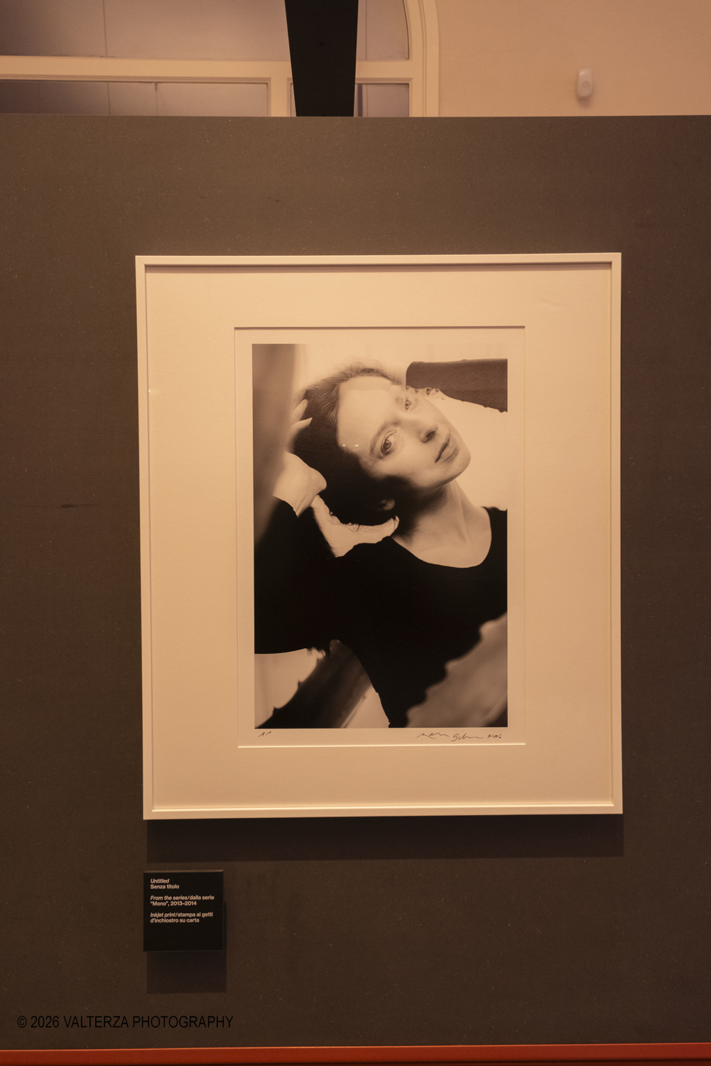 _DSF3166.jpg - 11/04/2026. Torino Archivio di Stato. Mostra "Ralph Gibson Self Exposed"Tramite una selezione di 70 opere che attraversano oltre cinquantâ€™anni di carriera, la mostra rende omaggio a uno dei maestri piÃ¹ influenti della fotografia contemporanea: lâ€™americano Ralph Gibson. Nella foto opera senza titolo dalla serie Mono , 2013-2014