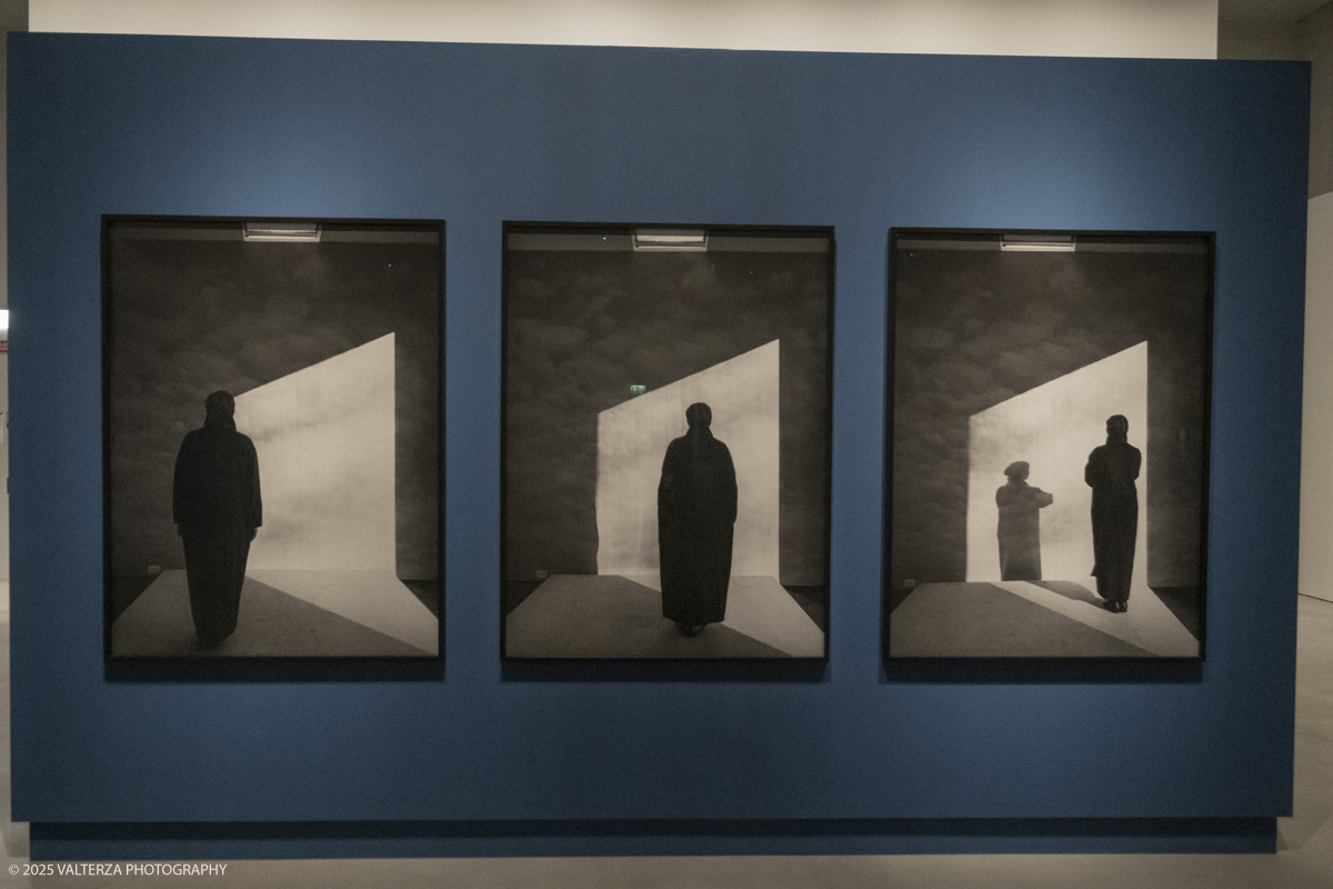 DSCF0098.jpg - 16/04/2025. Torino. EXPOSED Torino Foto Festival.  Carrie Mae Weems and Sarah Meister presented â€œCarrie Mae Weems. The Heart of the Matterâ€�, a major new exhibition that is part of EXPOSED 2025, dedicated to the renowned American artist. Into the picture part of the exhibition