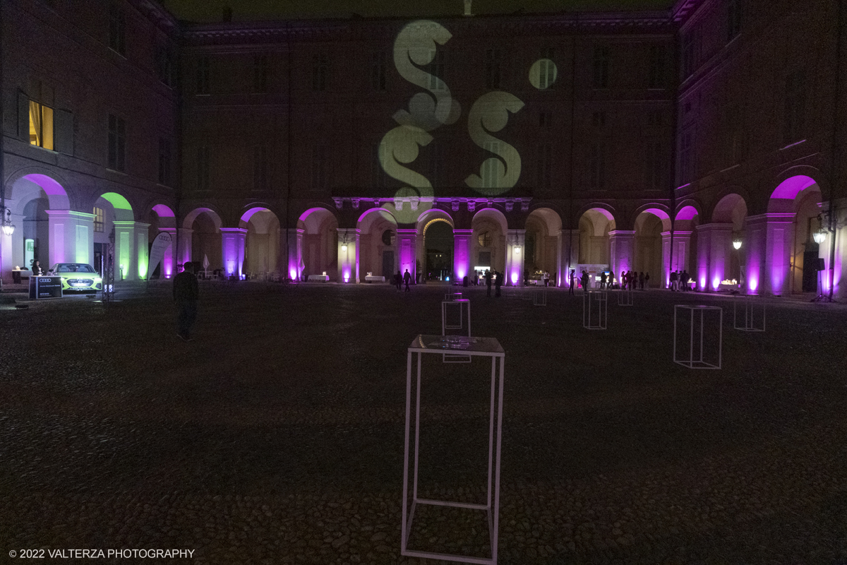 _DSF3873.jpg - 20/10/2022. Torino. Una notte ai Musei Reali  di Club Silencio per lo Sviluppo sostenibile 2022. Nella foto allestimento della Corte del Museo