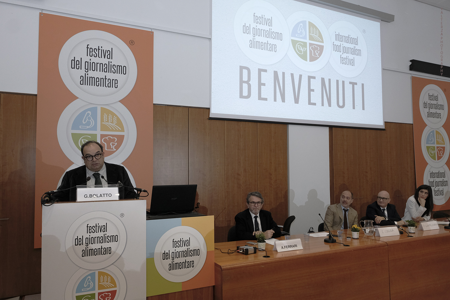 _DSF6153.jpg - 20/02/2020. Lingotto Fiere, Torino.  grazie alla presenza di esperti di settore, di alimentaristi, di aziende, di Associazioni, di semplici cittadini interessati e, soprattutto, di giornalisti, blogger e comunicatori. Nella foto  l'intervento di Guido Bolatto.