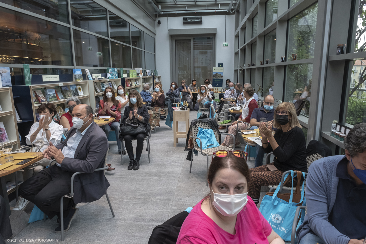 _DSF7724.jpg - 25/09/2021.Torino. Si Ã¨ svolta l'anteprima in presenza del Festival del Giornalismo Alimentare 2021 con â€œSostenibili dalla colazione allâ€™aperitivo". Nella foto un momento della mattinata del festival nella sala che ha ospitato l'evento