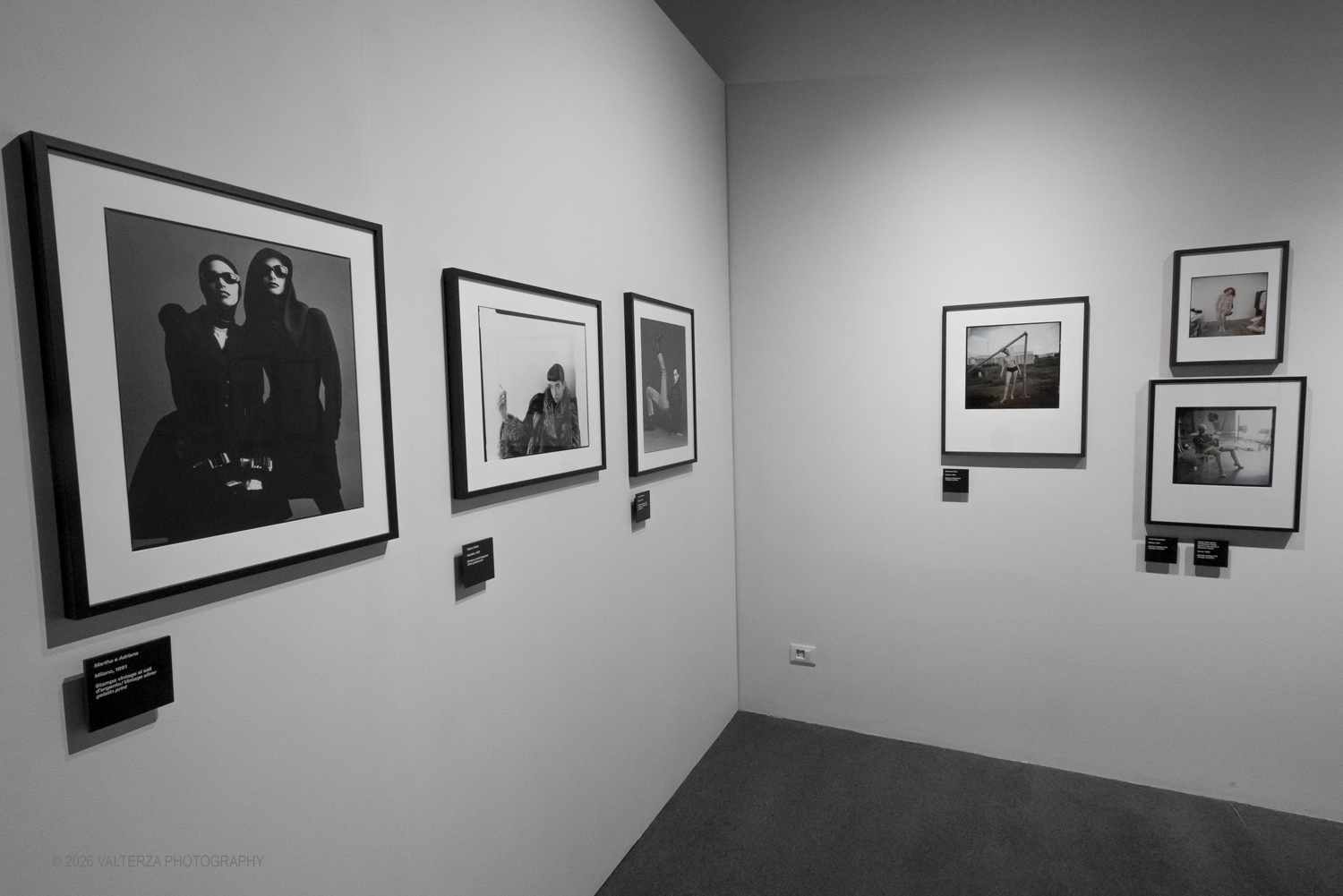 _DSF0626.jpg - 08/05/2026. Torino. Mostra ed incontro con il fotografo Toni Thorimbert, una  ottima opportunitÃ  per entrare nel mondo dellâ€™artista italosvizzero e scoprire come la sua fotografia si sia evoluta tra sperimentazione, introspezione e una sorprendente originalitÃ . Nella foto parte dell'allestimento.