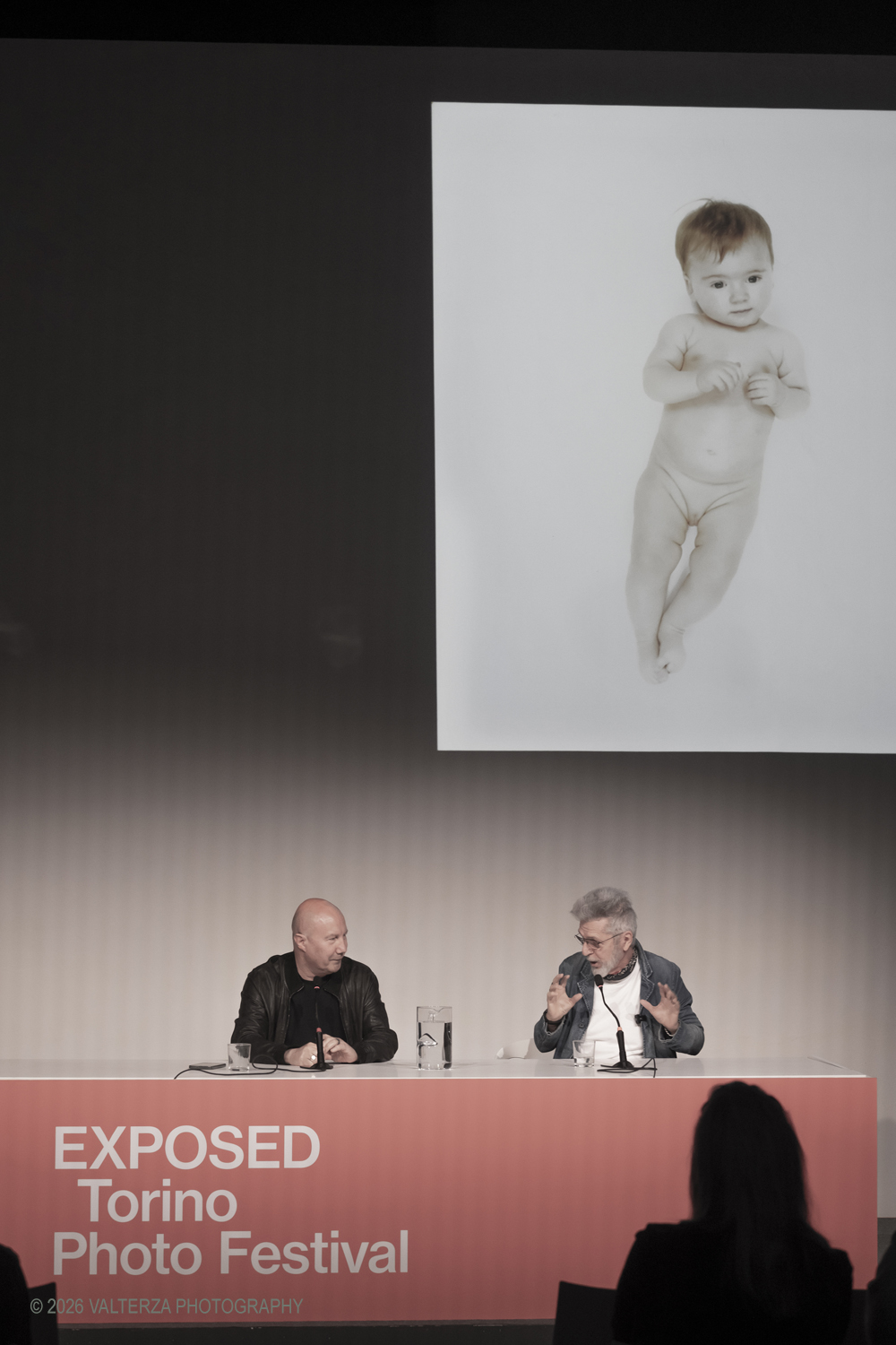 _DSF2999.jpg - 08/05/2026. Torino. Mostra ed incontro con il fotografo Toni Thorimbert, una  ottima opportunitÃ  per entrare nel mondo dellâ€™artista italosvizzero e scoprire come la sua fotografia si sia evoluta tra sperimentazione, introspezione e una sorprendente originalitÃ . Nella foto un momento della conferenza