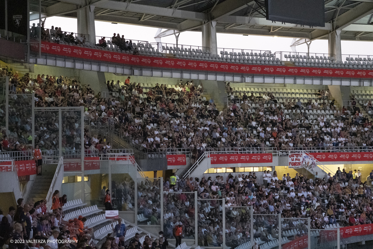 _DSF5810.jpg - 5/06/2022. Torino. Si sono aperti ufficialmente i XXXVII Giochi Nazionali Estivi Special Olympics di Torino 2022, la piÃ¹ grande manifestazione sportiva dedicata a persone con disabilitÃ  intellettive mai realizzata in Italia con 3000 atleti e 20 discipline sportive. Nella foto sfilata delle varie delegazioni di atleti