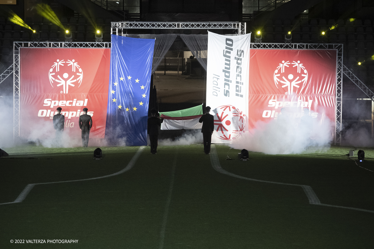 _DSF6856.jpg - 5/06/2022. Torino. Si sono aperti ufficialmente i XXXVII Giochi Nazionali Estivi Special Olympics di Torino 2022, la piÃ¹ grande manifestazione sportiva dedicata a persone con disabilitÃ  intellettive mai realizzata in Italia con 3000 atleti e 20 discipline sportive. Nella foto un momento della cerimonia dell'alzabandiera