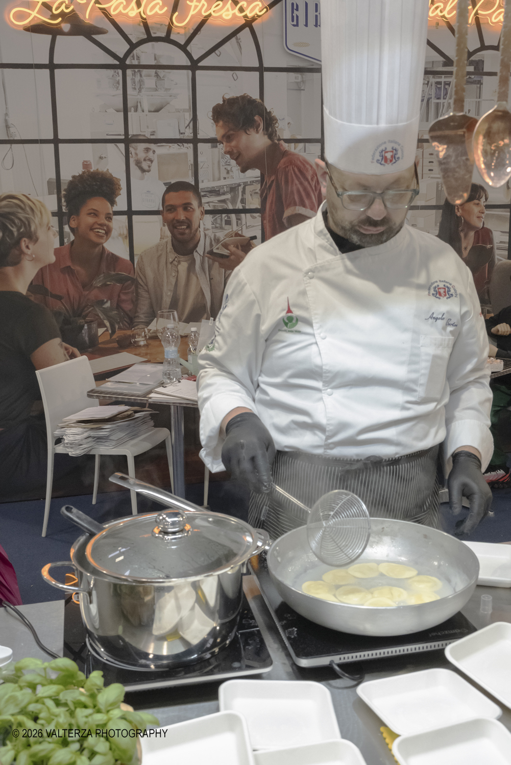 DSCF3535.jpg - 15/03/2026. Torino. Nel Padiglione 3 del Lingotto Fiere di Torino si svolge la terza edizione di Horeca Expoforum. Con oltre 300 brand italiani e internazionali presenti e circa 100 eventi in tre giorni, Horeca Expoforum si conferma piattaforma di riferimento per ristorazione, hotellerie e food service, punto di incontro fra innovazione, formazione e networking. Al centro dellâ€™inaugurazione il tema dello spreco alimentare. Nella foto stand La pasta fresca