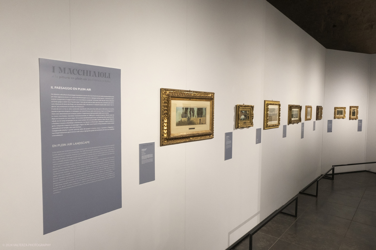 _DSF4414.jpg - 02/02/2024. Torino. I Macchiaioli e la pittura en plein air tra Francia e Italia, al Mastio della Cittadella fino al 1Â° aprile 2024 la mostra con 90 dipinti di 30 artisti. Nella foto parte dell'allestimento della mostra