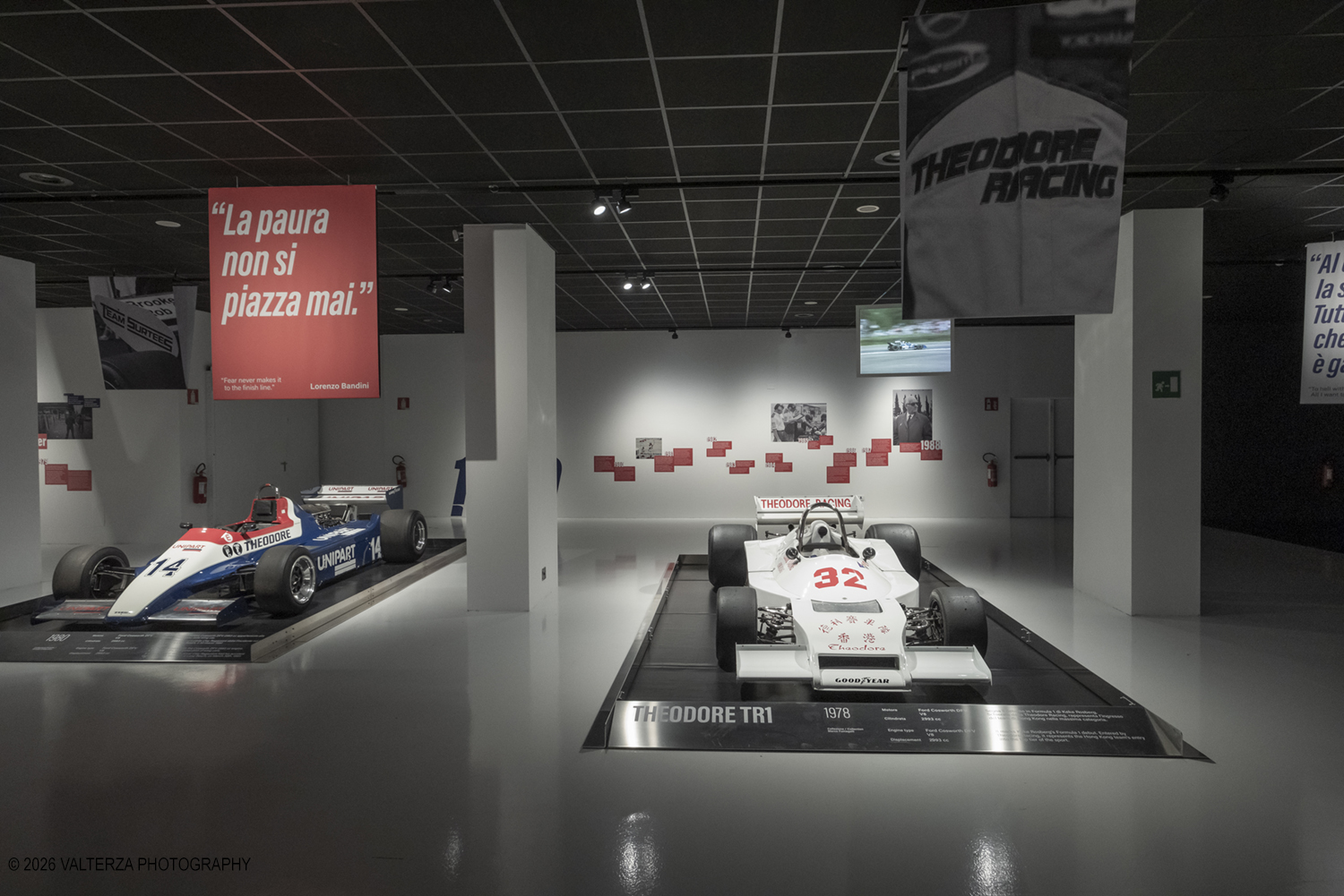 _DSF7219.jpg - 17/06/2026. Torino. La mostra "I Nemici del Drake. Enzo Ferrari e le scuderie inglesi" Ã¨ l'esposizione temporanea in corso al MAUTO . La mostra racconta la leggendaria rivalitÃ  tra Enzo Ferrari (soprannominato il "Drake") e i costruttori britannici. I team inglesi venivano ironicamente definiti da Ferrari come "garagisti"
