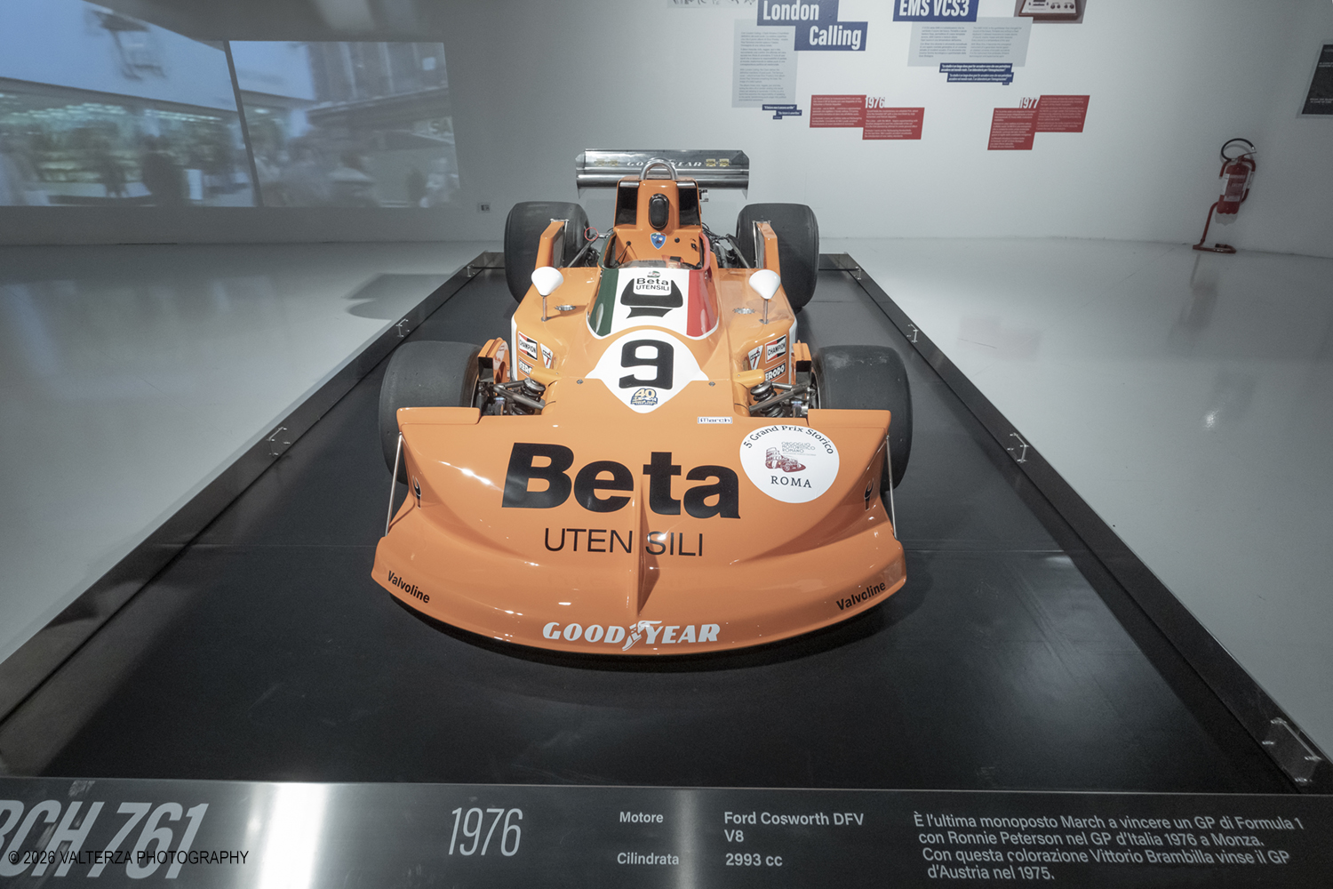_DSF7274.jpg - 17/06/2026. Torino. La mostra "I Nemici del Drake. Enzo Ferrari e le scuderie inglesi" Ã¨ l'esposizione temporanea in corso al MAUTO . La mostra racconta la leggendaria rivalitÃ  tra Enzo Ferrari (soprannominato il "Drake") e i costruttori britannici. I team inglesi venivano ironicamente definiti da Ferrari come "garagisti"