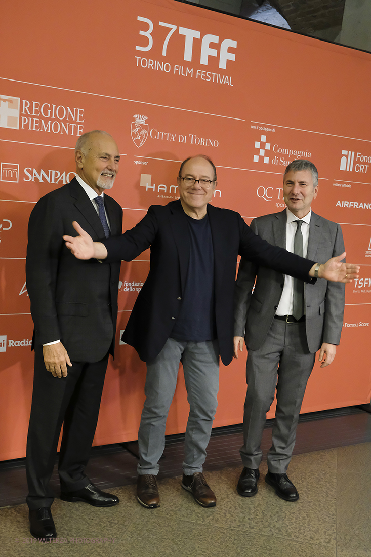 _DSF6212.jpg - 22/11/2019.Torino. Al via la 37ma edizione del Tff con un programma dedicato soprattutto all'horror. Nella foto Carlo Verdone con Enzo Ghigo presidente del Museo Nazionale del Cinema e Domenico de Gaetano direttore del medesimo