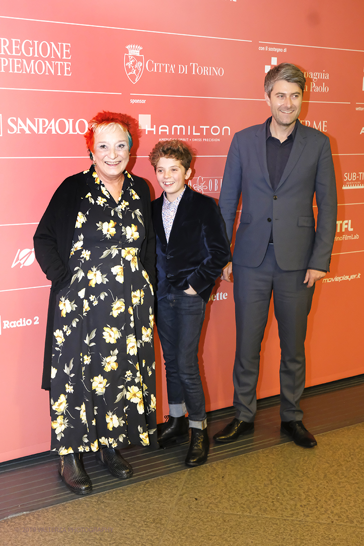 _DSF6332.jpg - 22/11/2019.Torino. Al via la 37ma edizione del Tff con un programma dedicato soprattutto all'horror. Nella foto Emanuela Martini con Il bambino Roman Griffin Davis protagonista del film di apertura Jojo Rabbitt