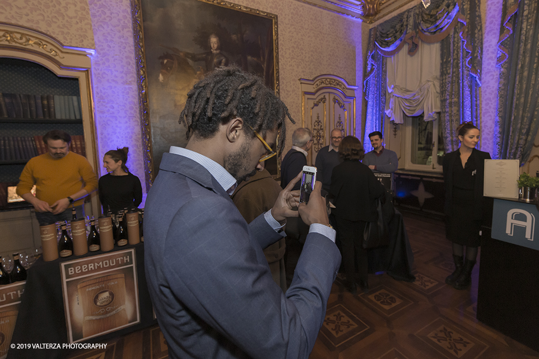 _X9B5786.jpg - 20-02-2019. Torino. palazzo Birago. Evento "OFF"  "Torino Capitale del Gusto- Invito a Palazzo" Una serata organizzata da Camera di Commercio di Torino e offerto dai Maestri del Gusto di Torino e provincia per parlare di innovazione nel settore agroalimentare. Nella foto un momento della serata presenti diverse eccellenze del settore alimentare di Torino e provincia