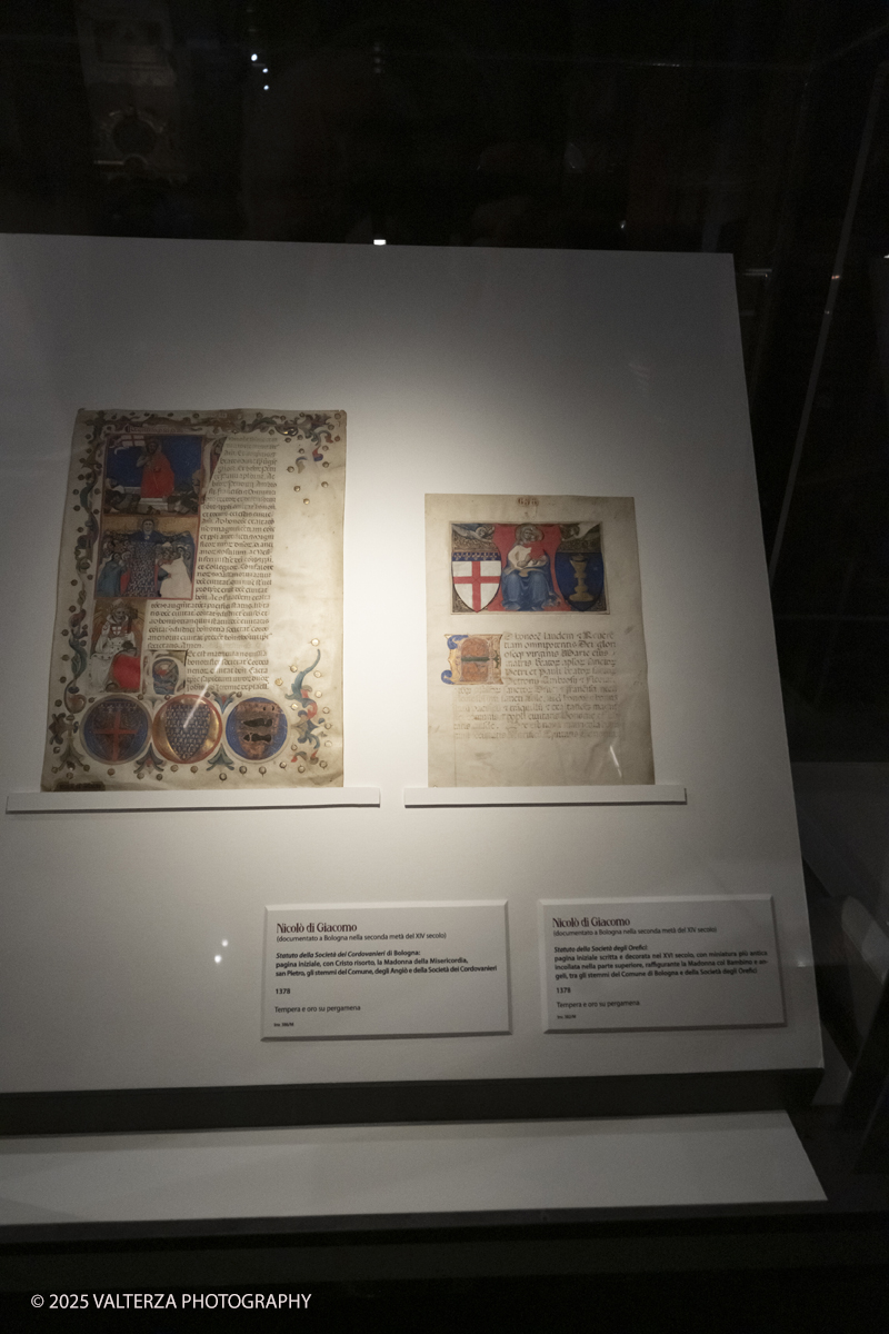 _DSF7803.jpg - 22/05(2025. Torino. JAN VAN EYCK E LE MINIATURE RIVELATE  50 capolavori dalla raccolta di manoscritti di Palazzo Madama. Nella foto parte dell'allestimento della mostra