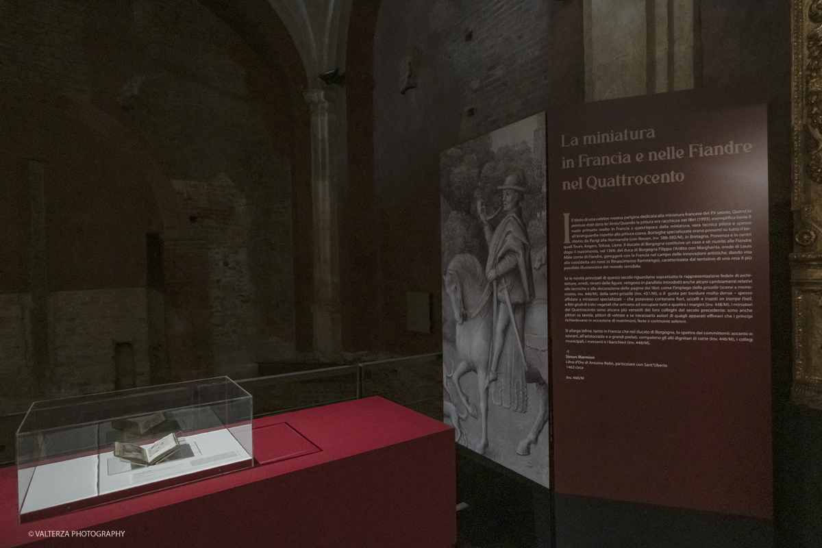 _DSF7960.jpg - 22/05(2025. Torino. JAN VAN EYCK E LE MINIATURE RIVELATE  50 capolavori dalla raccolta di manoscritti di Palazzo Madama. Nella foto parte dell'allestimento della moatra