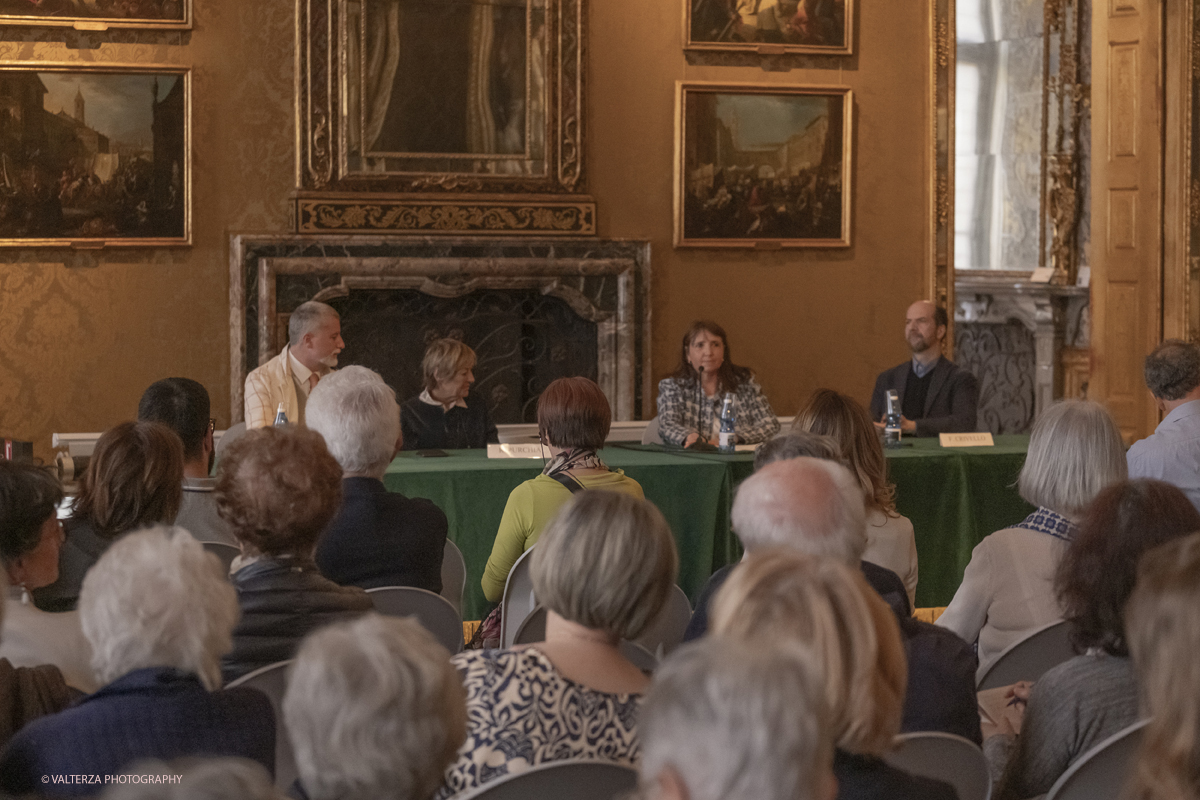 _DSF8065.jpg - 22/05(2025. Torino. JAN VAN EYCK E LE MINIATURE RIVELATE  50 capolavori dalla raccolta di manoscritti di Palazzo Madama. Nella foto un momento della preesentaone della nuova modsra