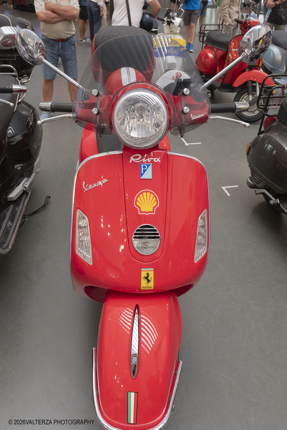 _DSF6183.jpg - 08/07/2026. Torino. In occasione della mostra VESPA. ICONA ITALIANA, il Museo Nazionale dellâ€™Automobile accoglie tutti i vespisti a vivere unâ€™esperienza esclusiva: per una sera la Piazza coperta del MAUTO ospita le Vespa dei partecipanti, che avranno lâ€™opportunitÃ  unica di esporre il proprio mezzo allâ€™interno del Museo, diventando protagonisti delle celebrazioni dedicate agli 80 anni di unâ€™autentica icona del design e della mobilitÃ  italiana. Nella foto particolare di una delle Vespa