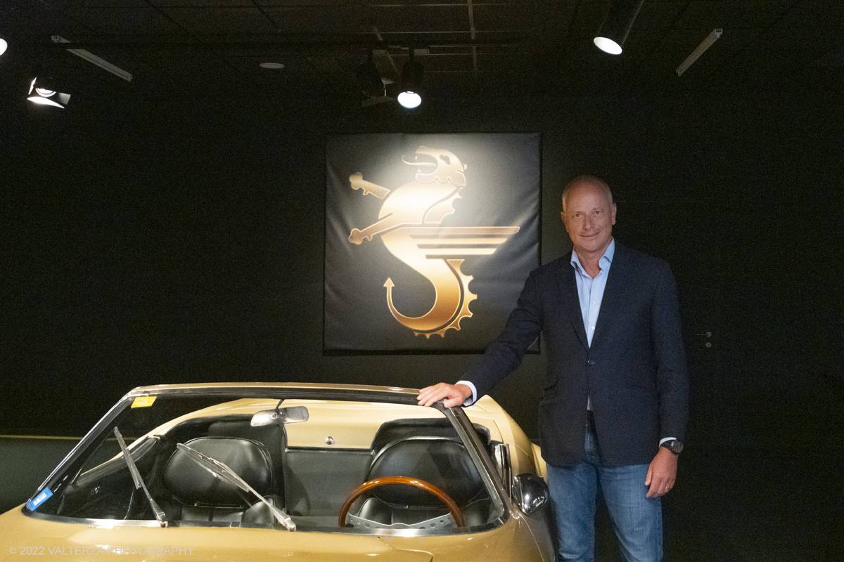 DSCF7030.jpg - 13/09/2022. Torino. Al MAUTO si Ã¨ tenuta lâ€™inaugurazione di una mostra che vuole rendere omaggio a questa auto sportiva dâ€™autore, unâ€™avventura pensata a Milano e realizzata a Torino, straordinaria nel successo e nel fallimento. Nella foto Raffaello Porro, curatore della mostra