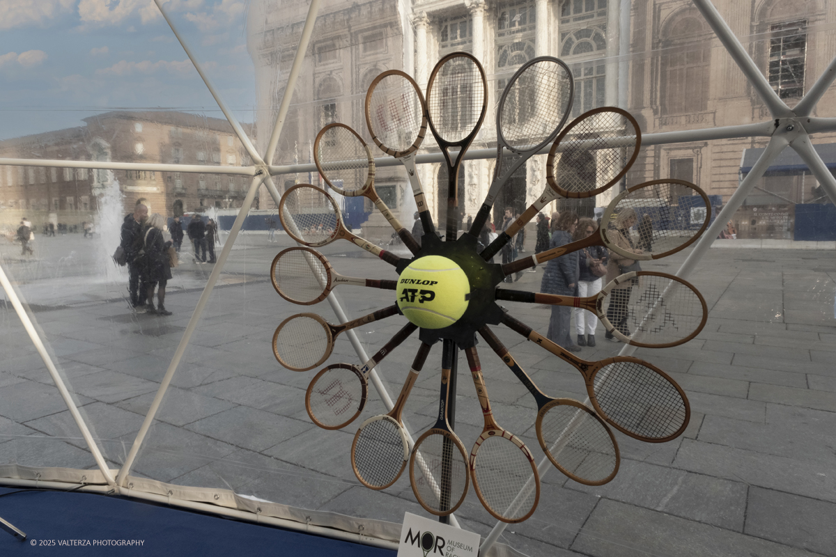 _DSF6059.jpg - 10/11)2025.Torino.  NITTO ATP FINALS / LIVE TENNIS, LOVE TORINO & PIEMONTE. Nella foto vista su puiazza Castello da Casa Tennis