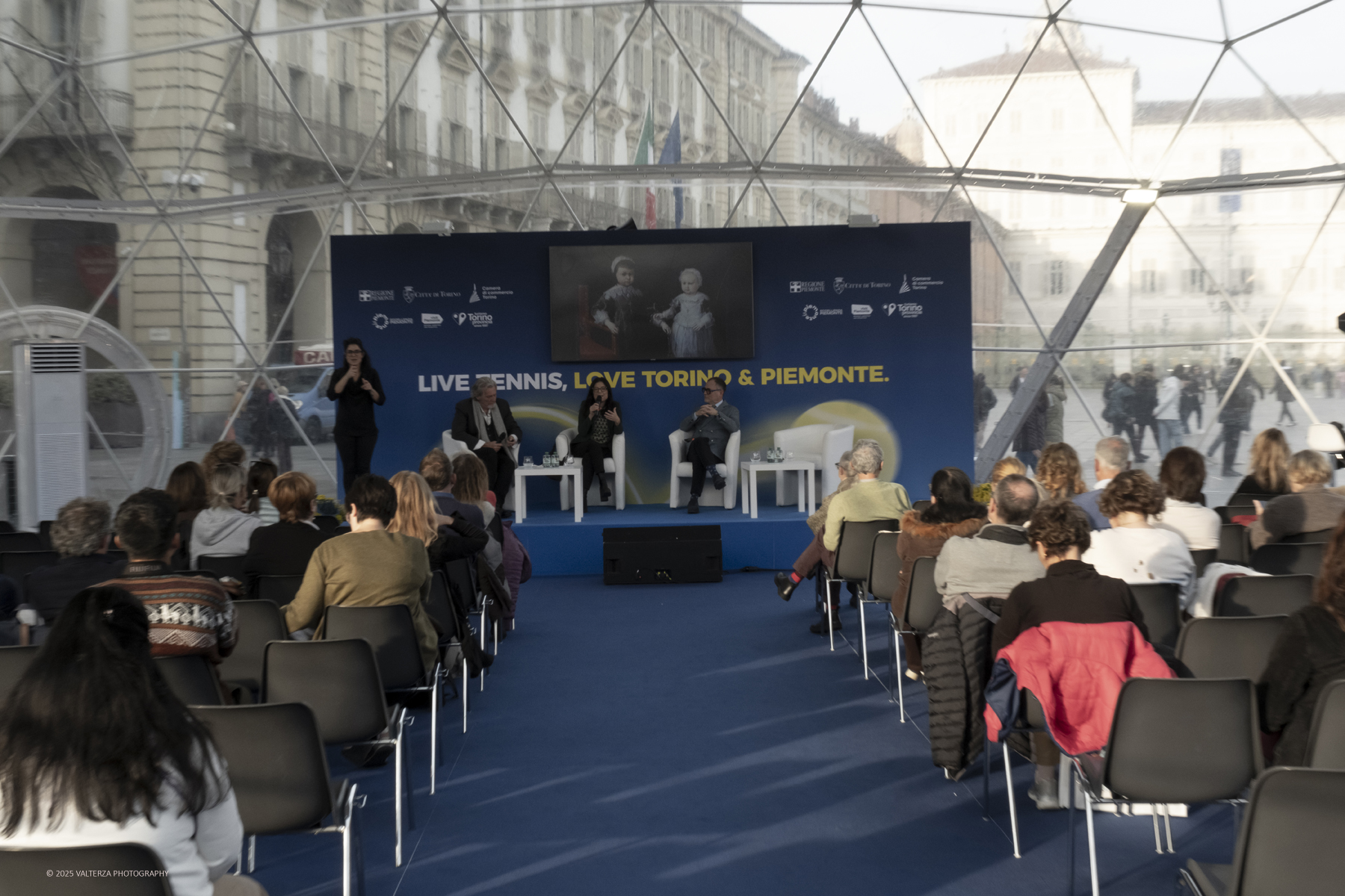 _DSF6061.jpg - 10/11)2025.Torino.  NITTO ATP FINALS / LIVE TENNIS, LOVE TORINO & PIEMONTE. Nella foto un momento del talk Alle origini del tennis: racchette e giochi di corte con Annamaria Bava, Stefano Benedetto e Alessandro Tosi a Casa Tennis