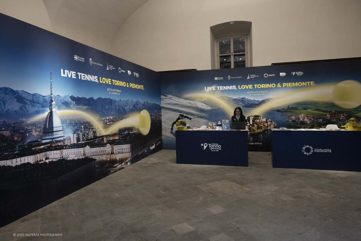 _DSF6118.jpg - 10/11)2025.Torino.  NITTO ATP FINALS / LIVE TENNIS, LOVE TORINO & PIEMONTE. Nella foto l'area di accesso al Museo della racchetta ed a Casa Gusto