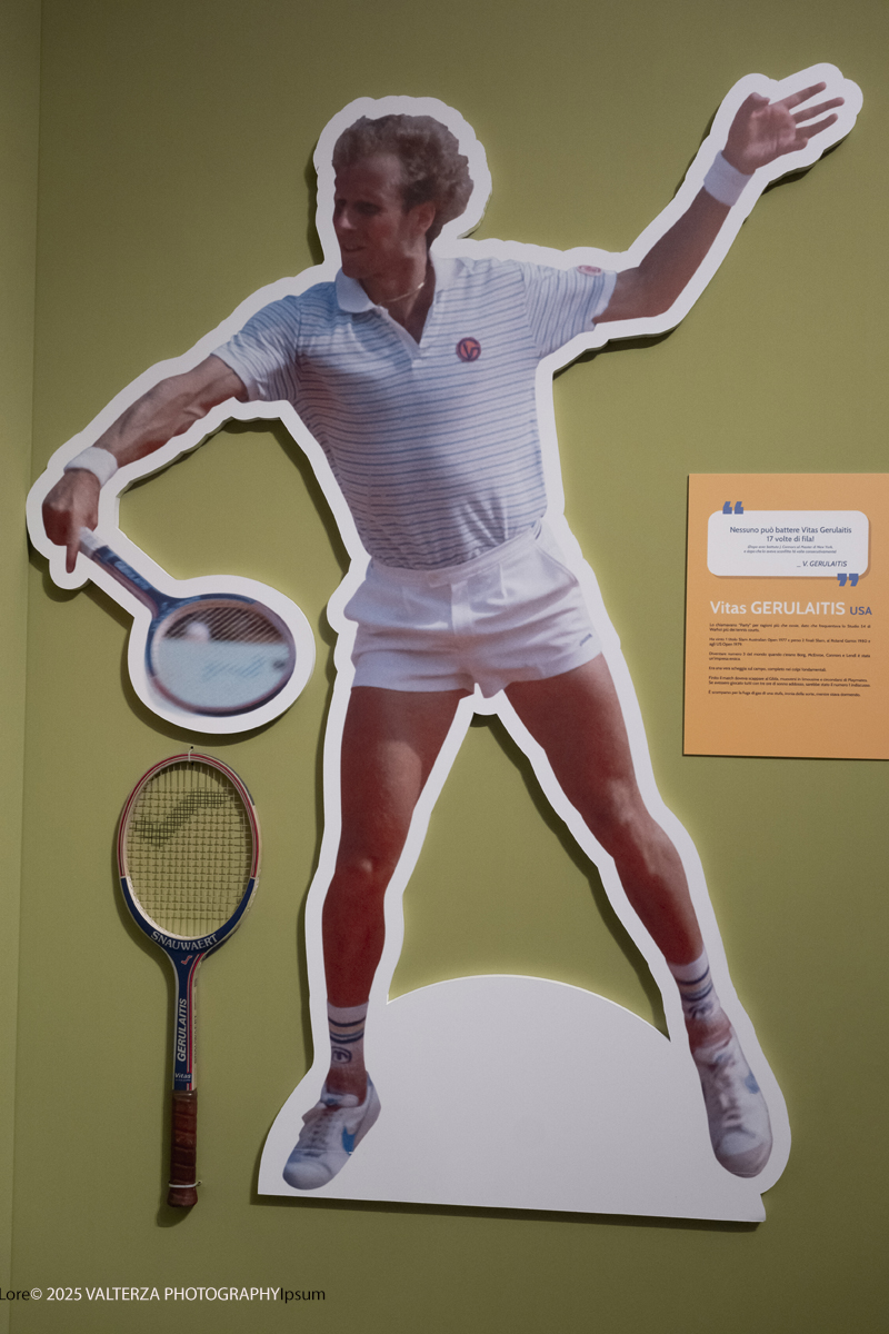 _DSF6150.jpg - 10/11)2025.Torino.  NITTO ATP FINALS / LIVE TENNIS, LOVE TORINO & PIEMONTE. Nella foto la mostra del Museo della Racchetta