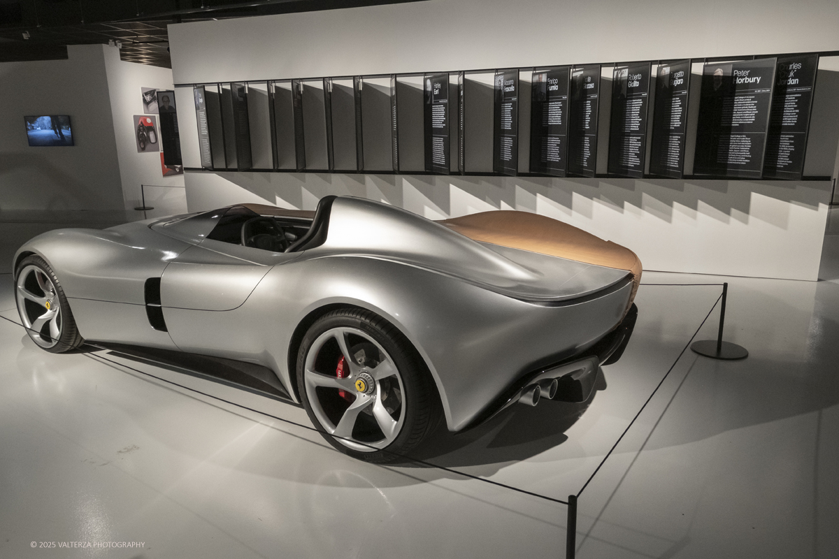 DSCF0090.jpg - 12/11/20225. Torino. MAUTO  Mostra temporanea, fino all'8 Marzo 2026, "Ferrari Design. Creative Journeys 2010-2025".
