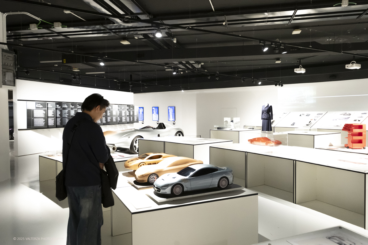 DSCF0158.jpg - 12/11/2025. Torino. MAUTO, la nuova e significativa area permanente dedicata al design: lo Spazio Design. Questa nuova sezione, di circa 2.000 metri quadrati, Ã¨ stata inserita all'interno del percorso espositivo principale.