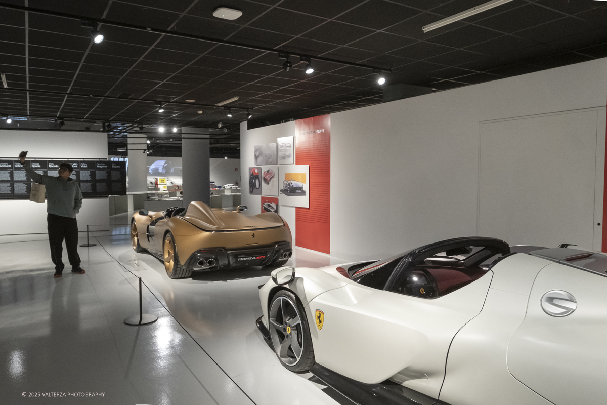 DSCF0222.jpg - 12/11/20225. Torino. MAUTO  Mostra temporanea, fino all'8 Marzo 2026, "Ferrari Design. Creative Journeys 2010-2025".