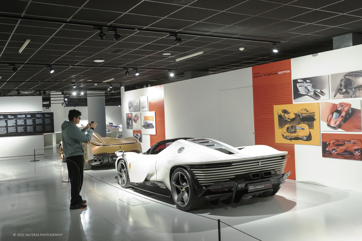 DSCF0234.jpg - 12/11/20225. Torino. MAUTO  Mostra temporanea, fino all'8 Marzo 2026, "Ferrari Design. Creative Journeys 2010-2025".