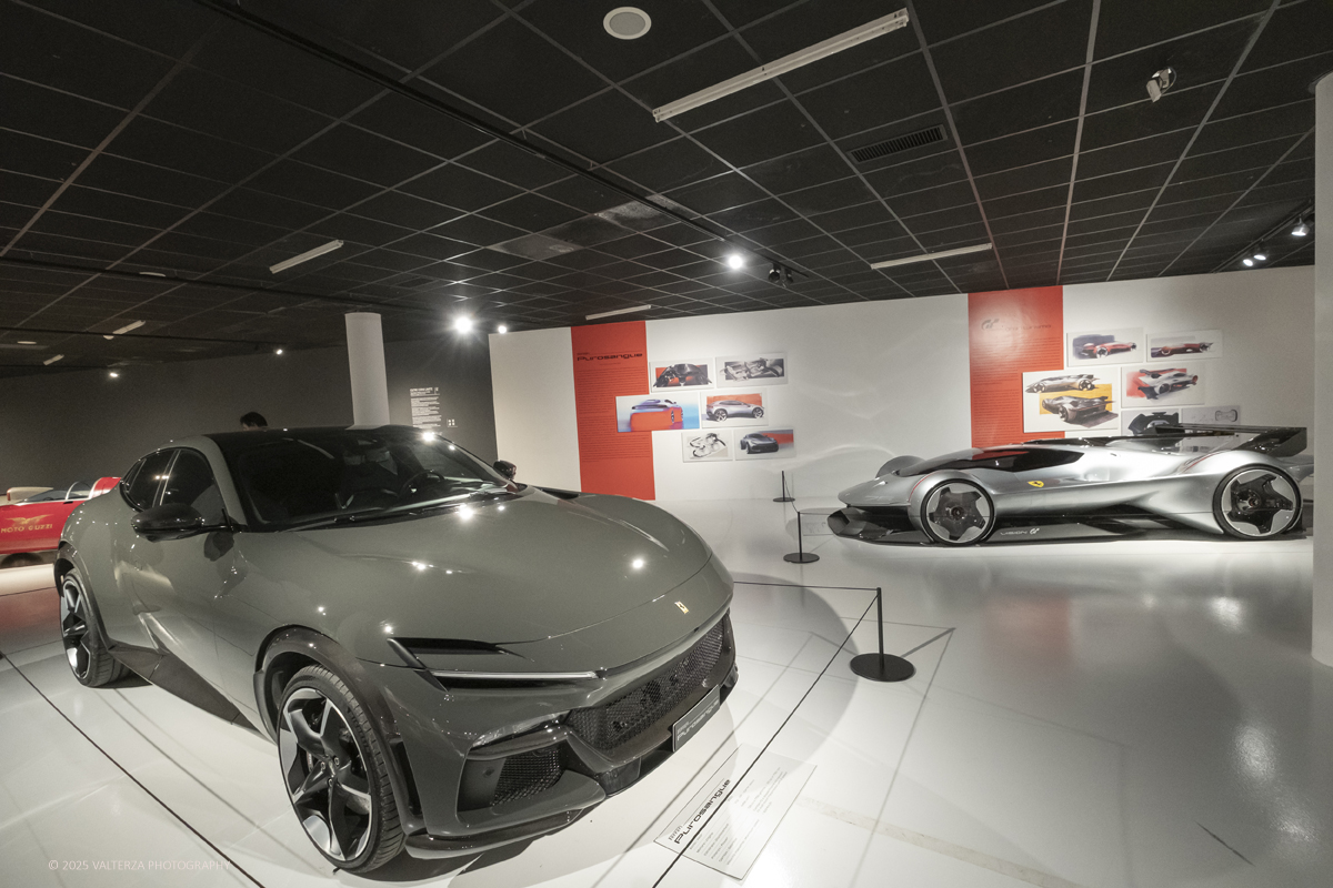 DSCF0246.jpg - 12/11/20225. Torino. MAUTO  Mostra temporanea, fino all'8 Marzo 2026, "Ferrari Design. Creative Journeys 2010-2025".