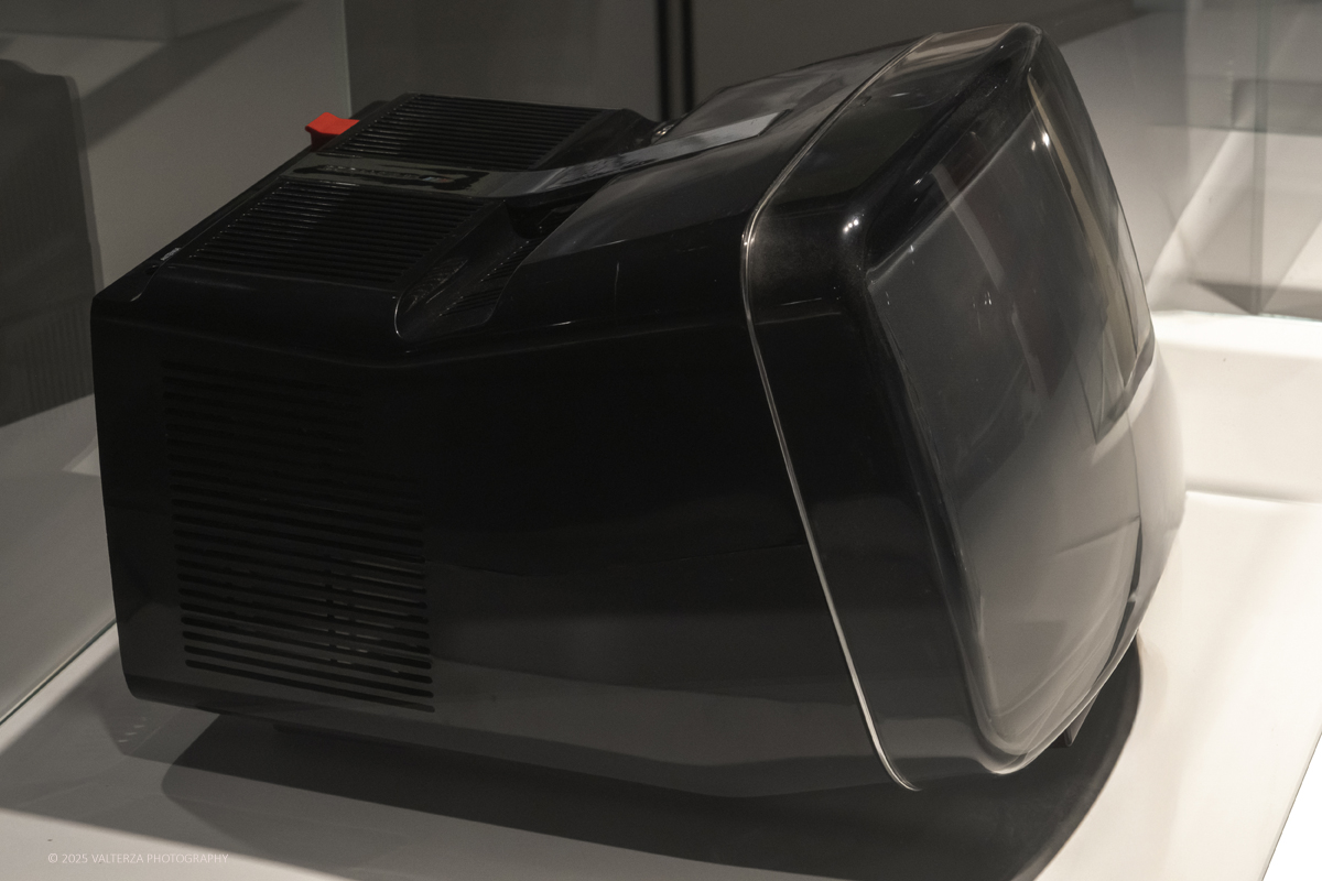 _DSF6196.jpg - 12/11/2025. Torino. MAUTO, la nuova e significativa area permanente dedicata al design: lo Spazio Design. Questa nuova sezione, di circa 2.000 metri quadrati, Ã¨ stata inserita all'interno del percorso espositivo principale.