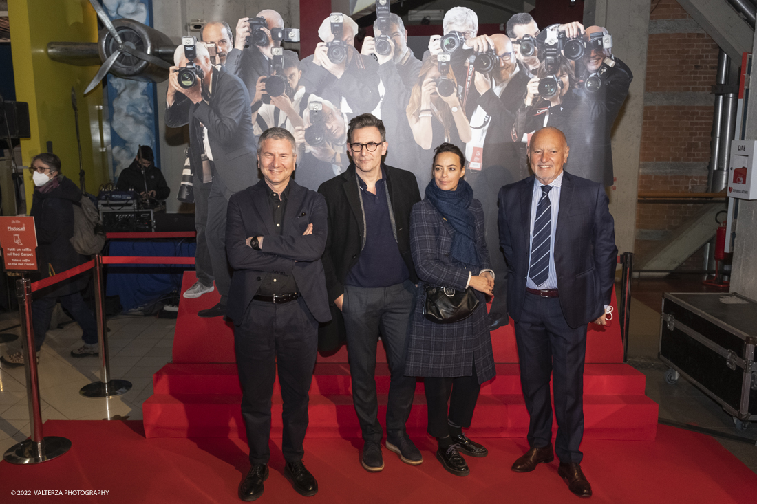 _DSF3556.jpg - 14/02/2022.Torino. A dieci anni dal successo internazionale di The Artist - premiato con cinque Oscar, tre Golden Globe, sette BAFTA e sei CÃ©sar - il regista Michel Hazanavicius e lâ€™attrice consorte BÃ©rÃ©nice Bejo sono stati ospiti del Museo Nazionale del Cinema per una masterclass. Nella foto  il regista Michel Hazanavicius , lâ€™attrice BÃ©rÃ©nice Bejo il direttore del Museo Domenico De Gaetano ed il presidente Enzo Ghigo