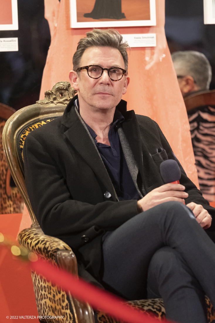 _DSF3635.jpg - 14/02/2022.Torino. A dieci anni dal successo internazionale di The Artist - premiato con cinque Oscar, tre Golden Globe, sette BAFTA e sei CÃ©sar - il regista Michel Hazanavicius e lâ€™attrice consorte BÃ©rÃ©nice Bejo sono stati ospiti del Museo Nazionale del Cinema per una masterclass. Nella foto il regista Michel Hazanavicius