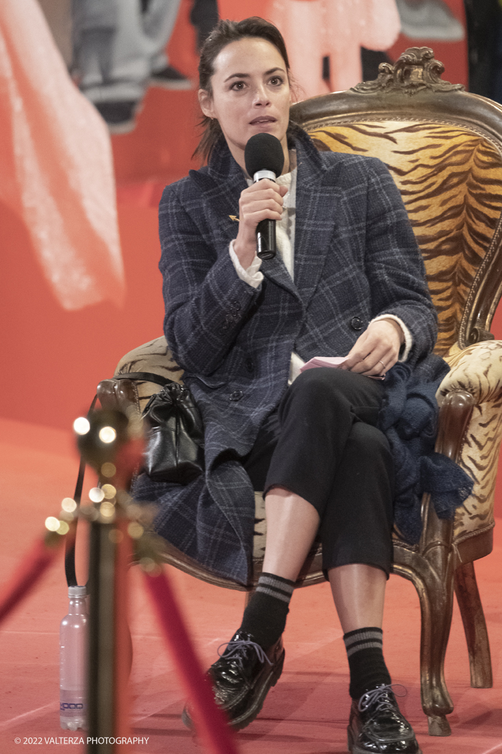 _DSF3729.jpg - 14/02/2022.Torino. A dieci anni dal successo internazionale di The Artist - premiato con cinque Oscar, tre Golden Globe, sette BAFTA e sei CÃ©sar - il regista Michel Hazanavicius e lâ€™attrice consorte BÃ©rÃ©nice Bejo sono stati ospiti del Museo Nazionale del Cinema per una masterclass. Nella foto BÃ©rÃ©nice Bejo