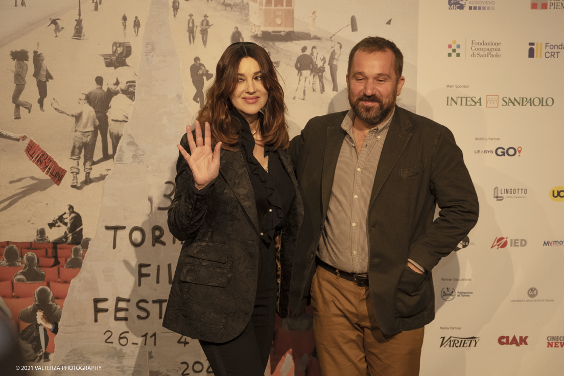 _DSF7714.jpg - 30/11/2021. Torino. Conferenza stampa e Photocall con Monica Bellucci per il film The girl in the Fountain. Nella foto Monica Bellucci ed il regista  Antongiulio Panizzi