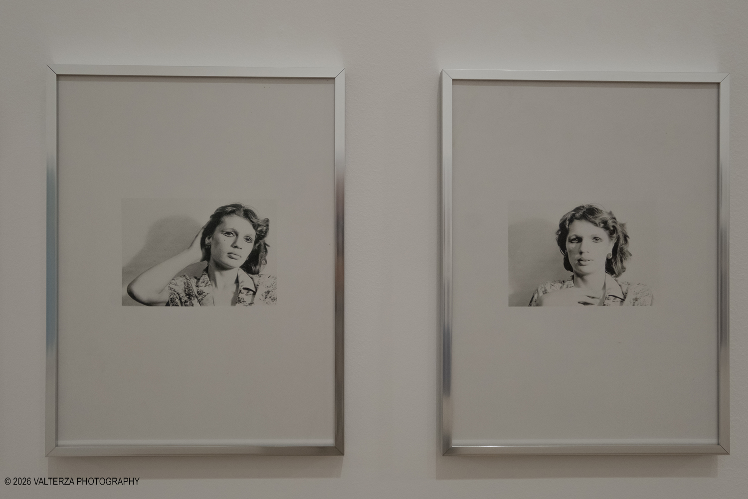 _DSF3640.jpg - 26/05/2026. Torino. EXPOSED Incontro con l'artista Walter Pfeiffer , la Pinacoteca Agnelli ospita la mostra "In Good Company", la prima esposizione istituzionale in Italia dedicata al famoso fotografo svizzero Walter Pfeiffer. Nella foto  La sala Glamour Elvetico: Questa sezione iniziale raccoglie ritratti intimi, nature morte e scene erotiche degli anni Settanta e Ottanta, dove spiccano il gioco e l'imperfezione.