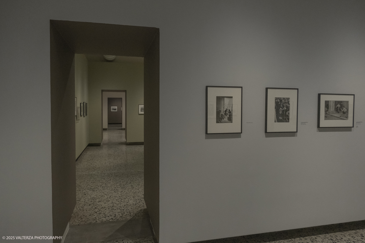 _DSF6235.jpg - Italy, Turin, February 13, 2025. CAMERA - Centro Italiano per la Fotografia presents the exhibition â€œHenri Cartier-Bresson e lâ€™Italiaâ€�, an unpublished story, signed by H.C.B. on the history of the  Italian countrry from 1932 to 1973. Into the picture part of the exhibition set-up