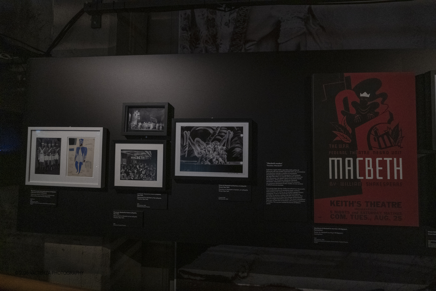 _DSF8627.jpg - 31/03/2026. Torino. Mostra My Name is Orson Welle, la mostra ripercorre la vita e la carriera del grande regista attraverso fotografie, documenti dâ€™archivio, disegni, manifesti, materiali audiovisivi e installazioni. Nella foto documentazione afferente alla prima delle cinque aree tematiche  della mostra (1915-1939) Wonder Boy