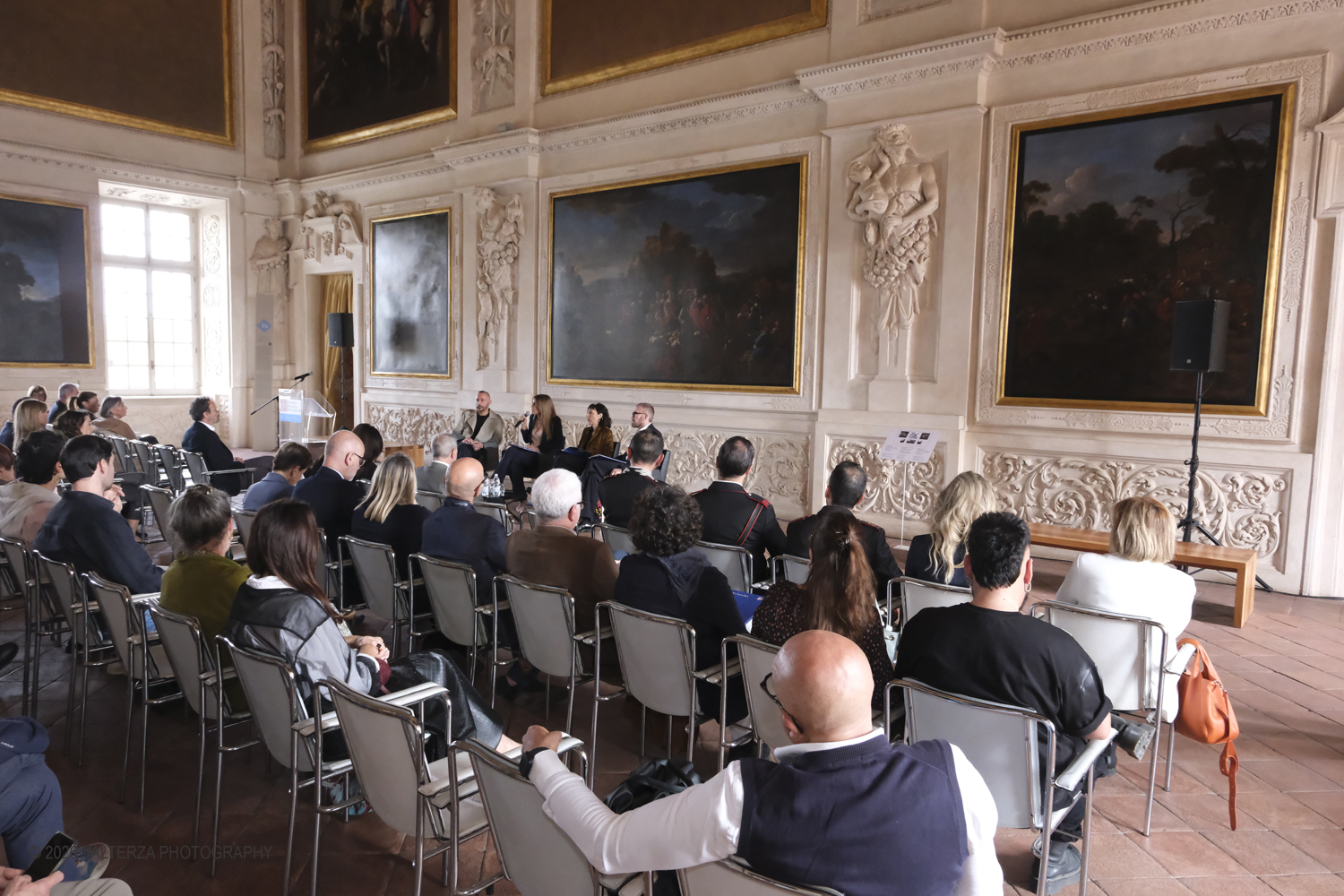 _DSF3540.jpg - 17/04/2026. Torino.  In mostra abiti che hanno definito l'immagine delle regine nel cinema e nel teatro. Nella foto un momento dlla conferenza stampa di presentazione della mostra