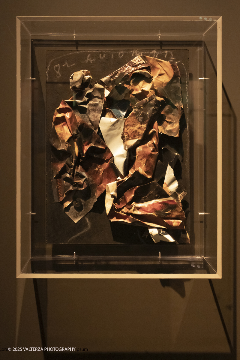 _DSF9878.jpg - 17/09/2025. Torino. Tintoretto Ã¨ stato fondativo per la formazione artistica di Vedova e la mostra sottolinea l'impeto e la forza dell'articolato rapporto che lega i due artisti. Nella foto Emilio Vedova, autoritratto 1982