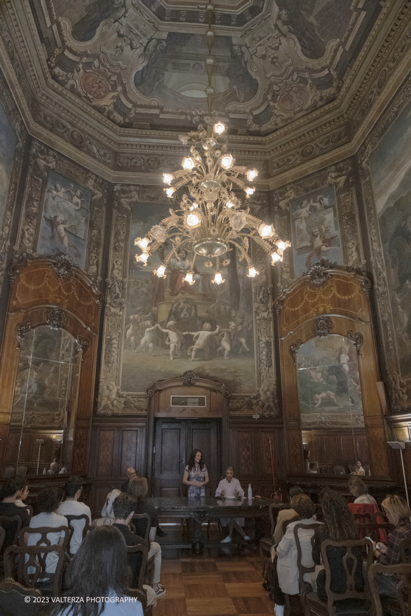 _DSF5415.jpg - 15/09/20223. Torino. La Sala degli Stemmi della Stazione di Torino Porta Nuova ospita, dal 15 settembre 2023 al 14 gennaio 2024, la nuova mostra originale â€œBody Worlds Vitalâ€�. Nella foto un momento della presentazione della mostra nella sala Gonin della stazione