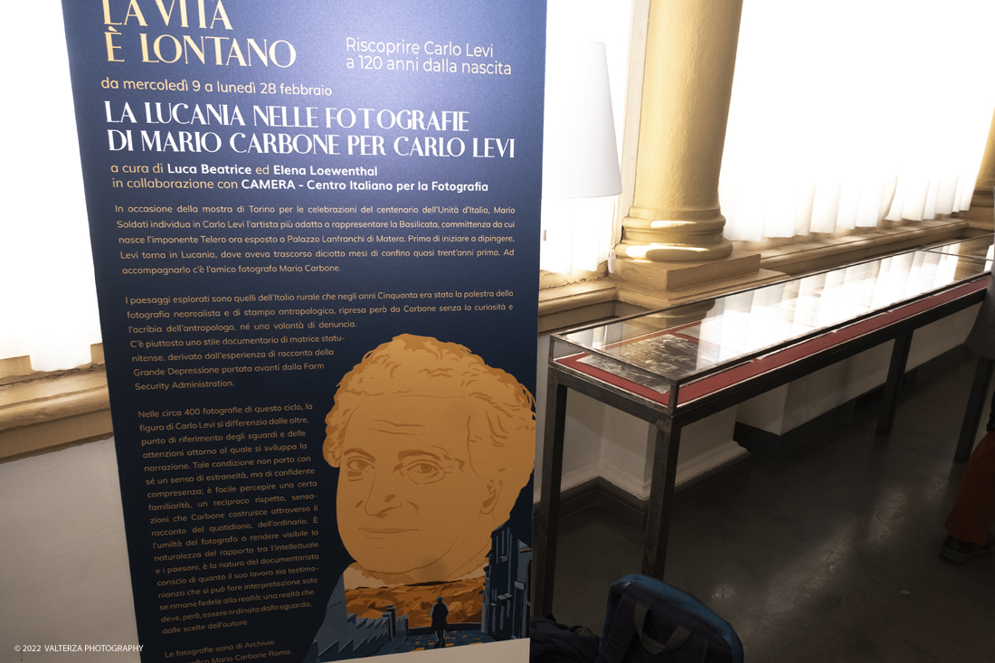 _DSF3022.jpg - 09/02/2022/ Torino. Circolo dei lettori. Conferenza stampa e mostra â€œLa Lucania nelle fotografie di Mario Carbone per Carlo Levi" . Una testimonianza di vita, dellâ€™esistenza di un mondo vero, fuori dalla storia e dai suoi orrendi risultatiâ€�. Nella foto fotografie di Luca Carbone per Carlo Levi