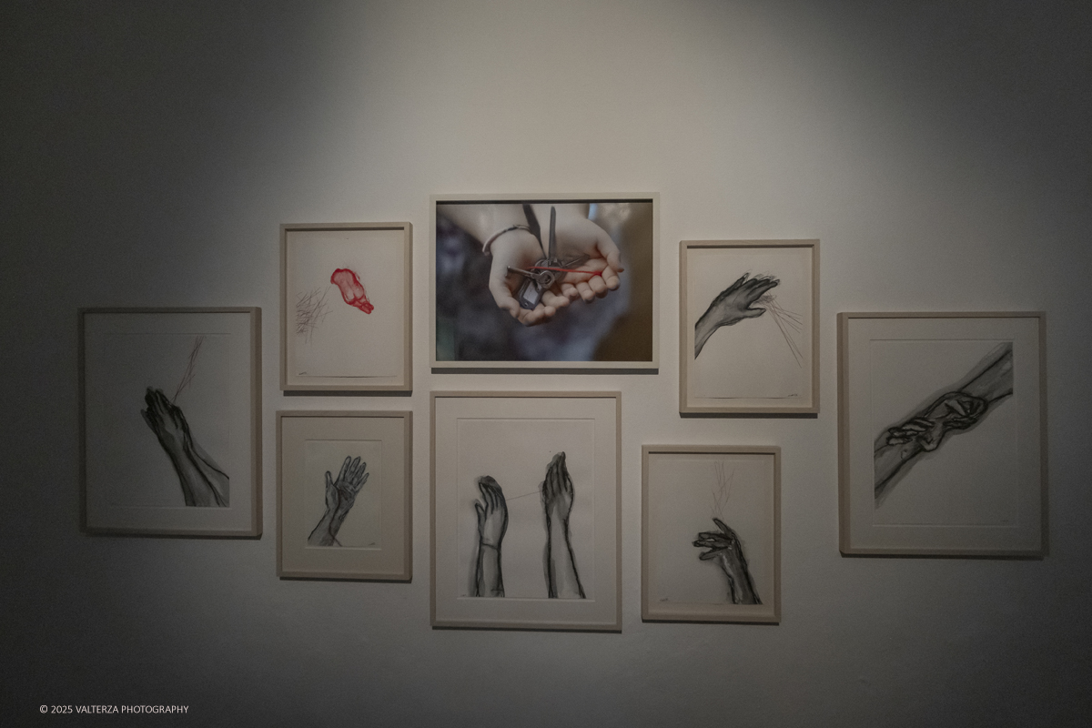 _DSF3603.jpg - 21/1072025. The Soul Trembles, la grande mostra monografica dedicata all’artista giapponese Chiharu Shiota arriva al MAO in anteprima nazionale - e per la prima volta in assoluto in un museo di arte asiatica. Nella foto parte dell'allestimento