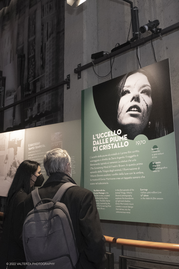 _DSF1026.jpg - 05/04/2022. Torino. Presentata la prima mostra dedicata a un grande maestro del cinema: il regista, sceneggiatore e produttore Dario Argento (Roma, 1940). Nella foto materiale del film L'uccello dalle piume di cristallo 1970